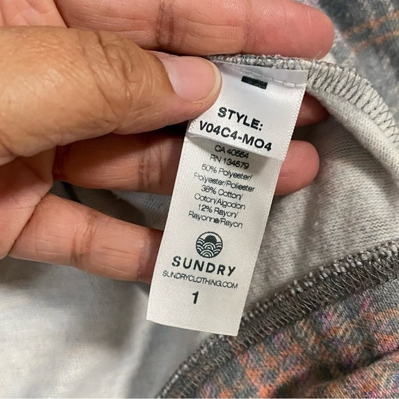 Sundry Sweater Women’s Size Small Pastel Rainbow Plaid Sweater - Picture 10 of 15